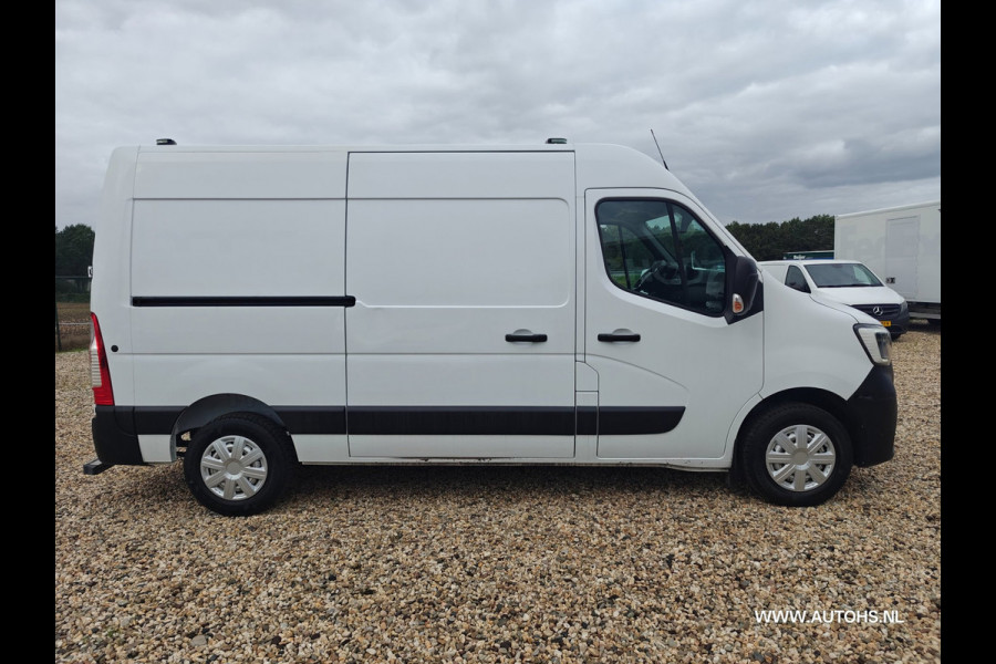 Renault Master T35 2.3 dCi 135 L2H2 ,+ werkplaats inrichting , Euro 6 , 1e Eig , 140 PK , Apk 8- 2027 , Camera , leuke bus.