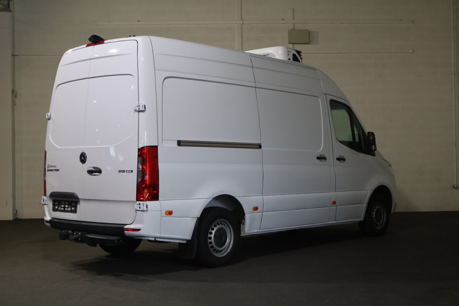 Mercedes-Benz Sprinter 319 CDI L2 H2 Koelwagen Dag en Nacht 3.5T Trekhaak