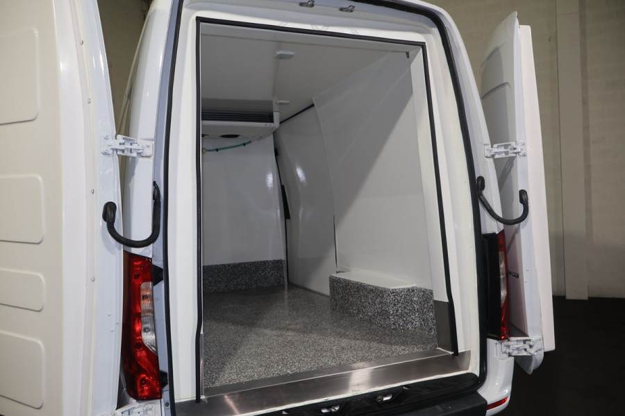 Mercedes-Benz Sprinter 319 CDI L2 H2 Koelwagen Dag en Nacht 3.5T Trekhaak