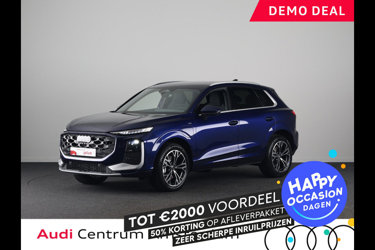 Audi Q3 S edition e-hybrid 272 pk | Techniekpakket plus | S line interieur sportstoelen | Laadconcept compact | Privacy glas |