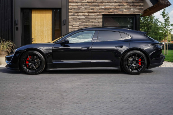 Porsche Taycan Sport Turismo Performance Plus 93KWH