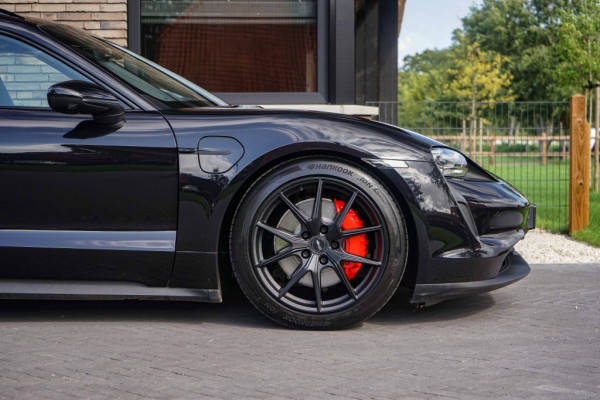 Porsche Taycan Sport Turismo Performance Plus 93KWH
