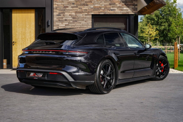 Porsche Taycan Sport Turismo Performance Plus 93KWH