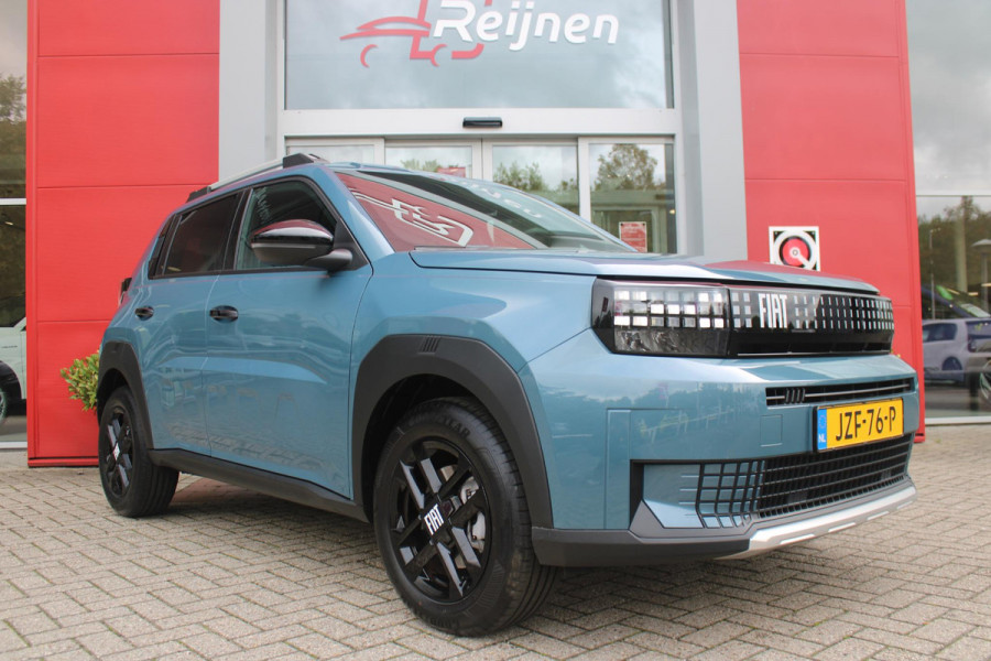 Fiat Grande Panda 1.2 Hybrid 110PK AUTOMAAT ICON | PACK STYLE: 16" LICHTMETALEN VELGEN HOOGGLANS ZWART, DAKRAILS ZWART, EXTRA GETINTE ACHTERRUITEN, IN HOOGTE VERSTELBARE PASSAGIERSSTOEL, MIDDENARMSTEUN, STYLE VOOR EN ACHTERBUMPER, STYLE DASHBOARD) | CRUISE CONTROL | DAB+ RADIO | APPLE CARPLAY/ANDROID AUTO |