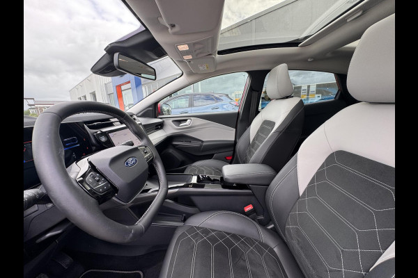 Ford Puma Gen-E Premium 44 kWh 169pk | Driver Assistance Pack | Winterpack | Panoramadak