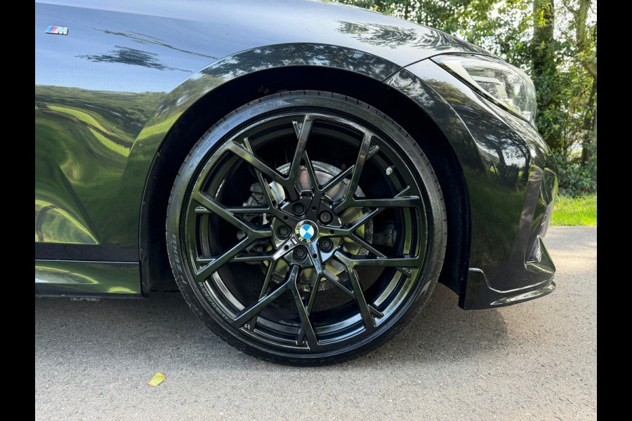 BMW 3 Serie 318i High Executive Edition | M-Pakket + Vol-Leder Nu € 22.975,-!!!