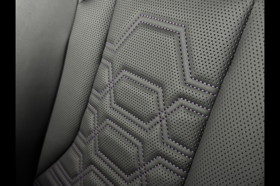 Lamborghini Urus 4.0 V8 SE 800 PK VOL OPTIES/CARBON /AD PERSONAM/ VIOLA MITHRAS/ PANO / MASSAGE phev . Viola Mithras
