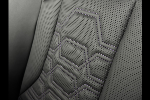 Lamborghini Urus 4.0 V8 SE 800 PK VOL OPTIES/CARBON /AD PERSONAM/ VIOLA MITHRAS/ PANO / MASSAGE phev . Viola Mithras