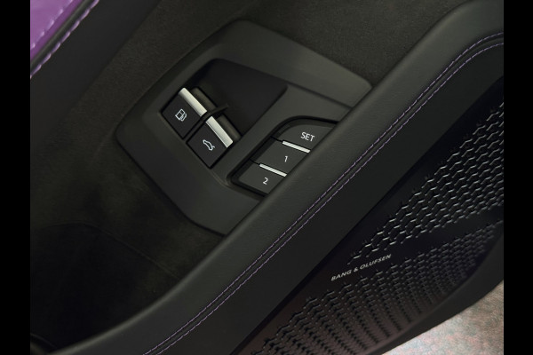 Lamborghini Urus 4.0 V8 SE 800 PK VOL OPTIES/CARBON /AD PERSONAM/ VIOLA MITHRAS/ PANO / MASSAGE phev . Viola Mithras