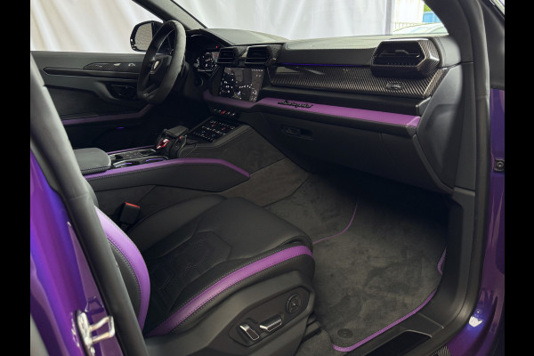 Lamborghini Urus 4.0 V8 SE 800 PK VOL OPTIES/CARBON /AD PERSONAM/ VIOLA MITHRAS/ PANO / MASSAGE phev . Viola Mithras