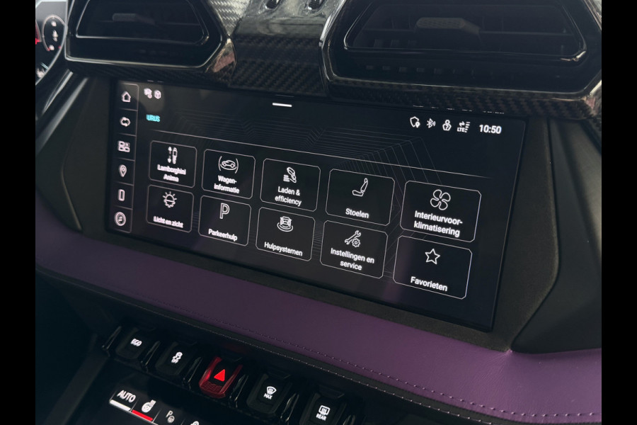 Lamborghini Urus 4.0 V8 SE 800 PK VOL OPTIES/CARBON /AD PERSONAM/ VIOLA MITHRAS/ PANO / MASSAGE phev . Viola Mithras