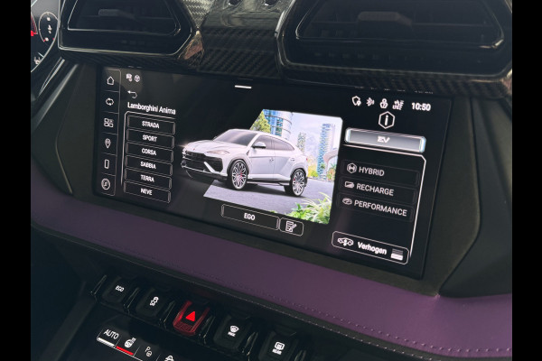 Lamborghini Urus 4.0 V8 SE 800 PK VOL OPTIES/CARBON /AD PERSONAM/ VIOLA MITHRAS/ PANO / MASSAGE phev . Viola Mithras