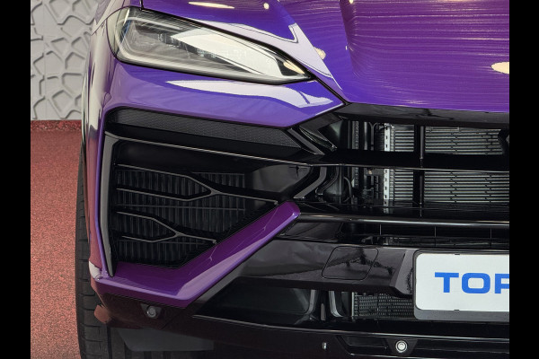 Lamborghini Urus 4.0 V8 SE 800 PK VOL OPTIES/CARBON /AD PERSONAM/ VIOLA MITHRAS/ PANO / MASSAGE phev . Viola Mithras