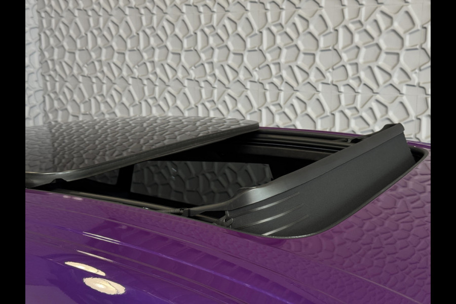 Lamborghini Urus 4.0 V8 SE 800 PK VOL OPTIES/CARBON /AD PERSONAM/ VIOLA MITHRAS/ PANO / MASSAGE phev . Viola Mithras