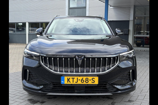 VOYAH Free Flagship 4WD 106 kWh | Panoramadak | Dynaudio Hi-FI | 360° Camera | Luchtvering | Adaptieve Cruise Control | Dodehoekassistent | Elektrisch Verstelbare Stoelen + Massage | Stoelverwarming | Stoelventilatie | Sfeerverlichting |