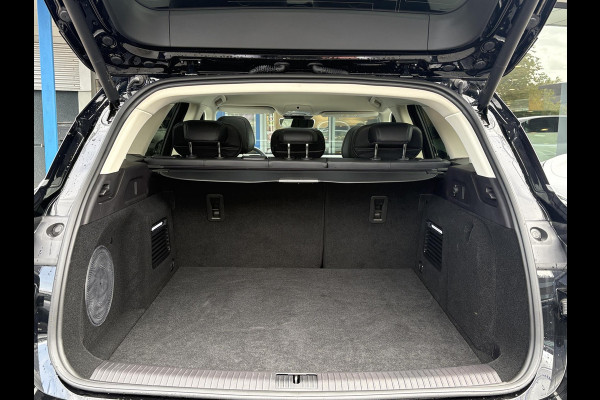 VOYAH Free Flagship 4WD 106 kWh | Panoramadak | Dynaudio Hi-FI | 360° Camera | Luchtvering | Adaptieve Cruise Control | Dodehoekassistent | Elektrisch Verstelbare Stoelen + Massage | Stoelverwarming | Stoelventilatie | Sfeerverlichting |