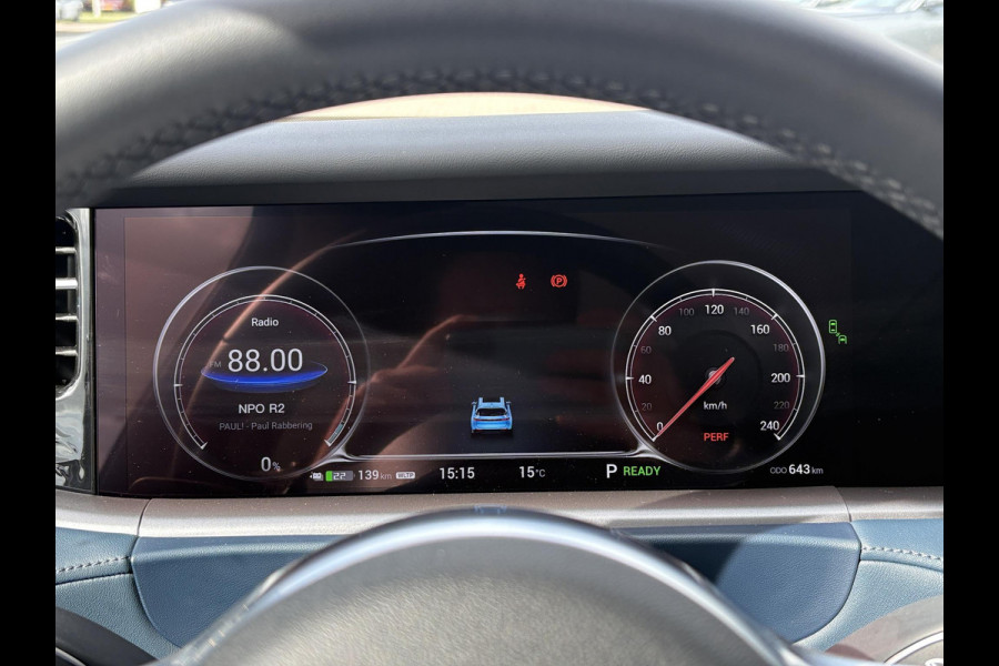 VOYAH Free Flagship 4WD 106 kWh | Panoramadak | Dynaudio Hi-FI | 360° Camera | Luchtvering | Adaptieve Cruise Control | Dodehoekassistent | Elektrisch Verstelbare Stoelen + Massage | Stoelverwarming | Stoelventilatie | Sfeerverlichting |