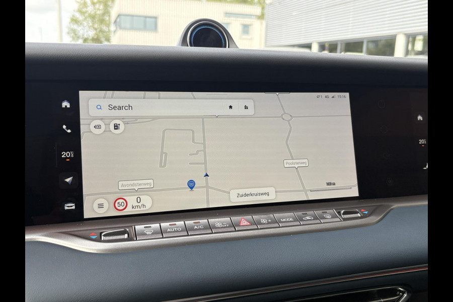 VOYAH Free Flagship 4WD 106 kWh | Panoramadak | Dynaudio Hi-FI | 360° Camera | Luchtvering | Adaptieve Cruise Control | Dodehoekassistent | Elektrisch Verstelbare Stoelen + Massage | Stoelverwarming | Stoelventilatie | Sfeerverlichting |