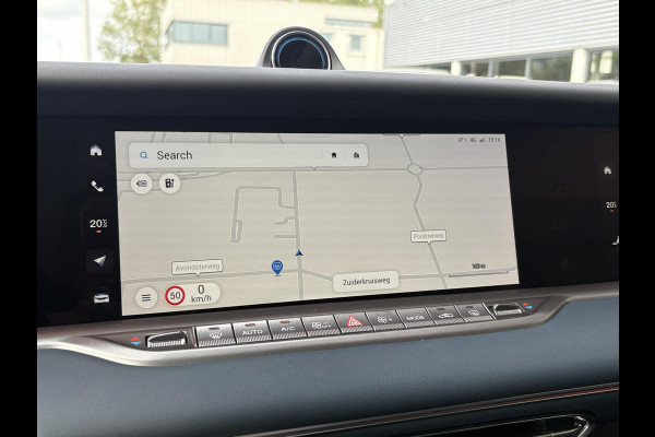 VOYAH Free Flagship 4WD 106 kWh | Panoramadak | Dynaudio Hi-FI | 360° Camera | Luchtvering | Adaptieve Cruise Control | Dodehoekassistent | Elektrisch Verstelbare Stoelen + Massage | Stoelverwarming | Stoelventilatie | Sfeerverlichting |