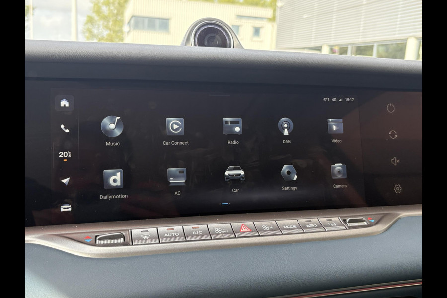 VOYAH Free Flagship 4WD 106 kWh | Panoramadak | Dynaudio Hi-FI | 360° Camera | Luchtvering | Adaptieve Cruise Control | Dodehoekassistent | Elektrisch Verstelbare Stoelen + Massage | Stoelverwarming | Stoelventilatie | Sfeerverlichting |
