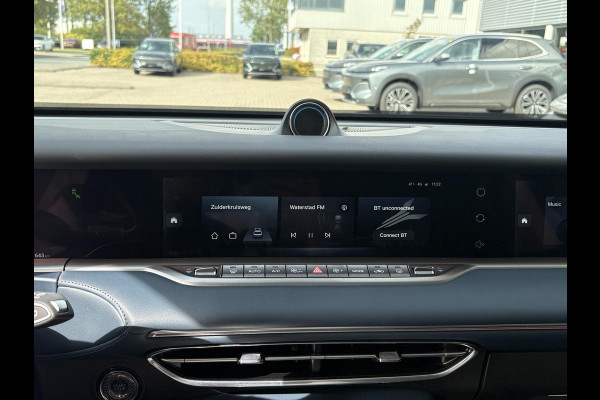VOYAH Free Flagship 4WD 106 kWh | Panoramadak | Dynaudio Hi-FI | 360° Camera | Luchtvering | Adaptieve Cruise Control | Dodehoekassistent | Elektrisch Verstelbare Stoelen + Massage | Stoelverwarming | Stoelventilatie | Sfeerverlichting |