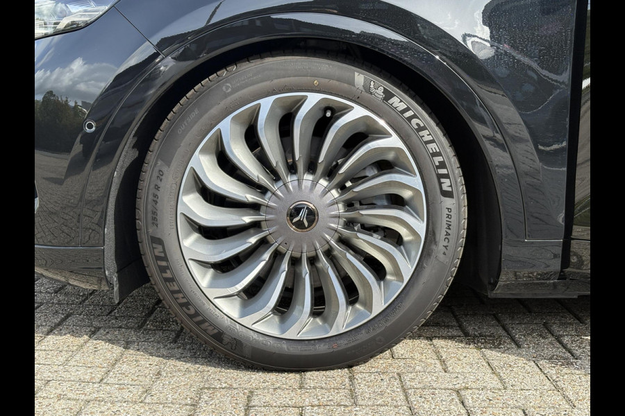 VOYAH Free Flagship 4WD 106 kWh | Panoramadak | Dynaudio Hi-FI | 360° Camera | Luchtvering | Adaptieve Cruise Control | Dodehoekassistent | Elektrisch Verstelbare Stoelen + Massage | Stoelverwarming | Stoelventilatie | Sfeerverlichting |