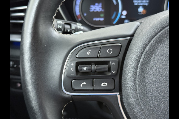 Kia e-Niro DynamicLine 64kWh 204PK Warmtepomp SOH 98% Camera Adap.Cruise Stoel+Stuurverwarming Navi Ecc Apple Carplay Android Auto Pdc Isofix Lane Assist VESS Regen-Lichtsensor 1e Eigenaar Origineel Nederlandse Auto