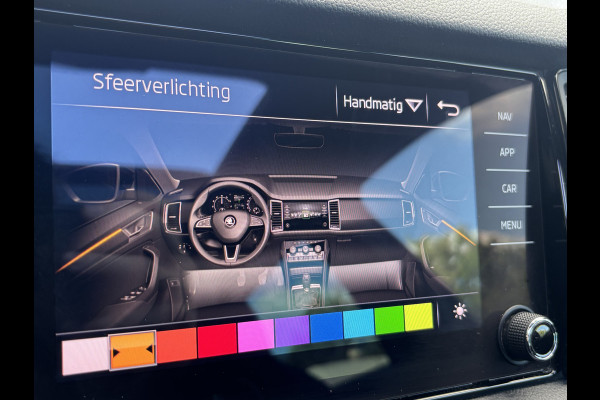 Škoda Kodiaq 1.5 TSI Sportline Business 7p. | Trekhaak | Pano | Sfeerverlichting | Apple Carplay | Stoelverwarming