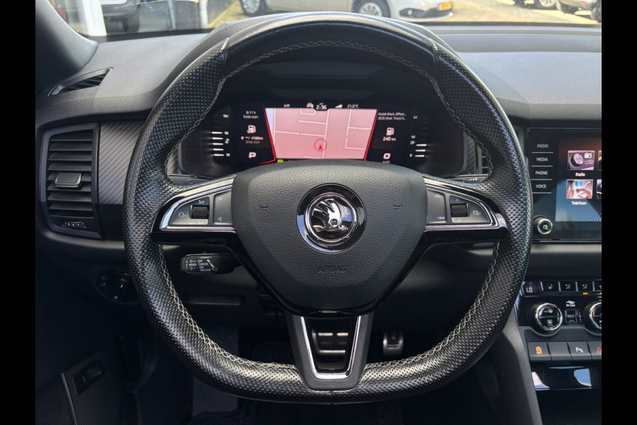 Škoda Kodiaq 1.5 TSI Sportline Business 7p. | Trekhaak | Pano | Sfeerverlichting | Apple Carplay | Stoelverwarming