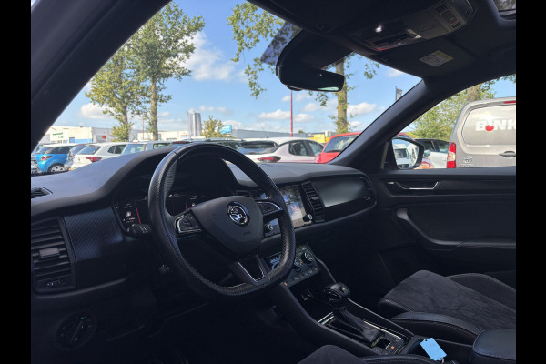 Škoda Kodiaq 1.5 TSI Sportline Business 7p. | Trekhaak | Pano | Sfeerverlichting | Apple Carplay | Stoelverwarming