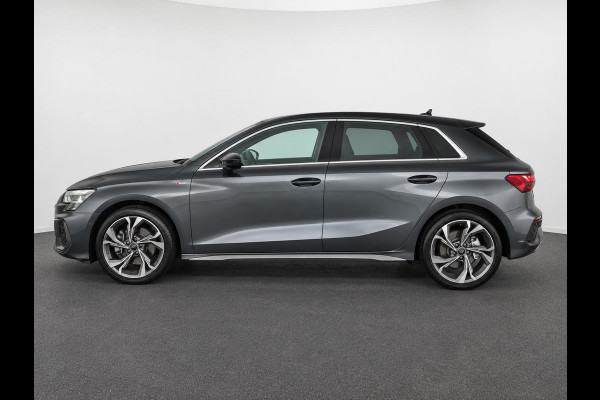 Audi A3 Sportback 40 TFSI e 204pk Automaat S-Line edition Comfort pakket Plus Lichtmetalen Velgen 18" Matrix Led Parkeer sensoren Camera Cruise Control Adaptive Navigatie Apple Carplay/Android Auto