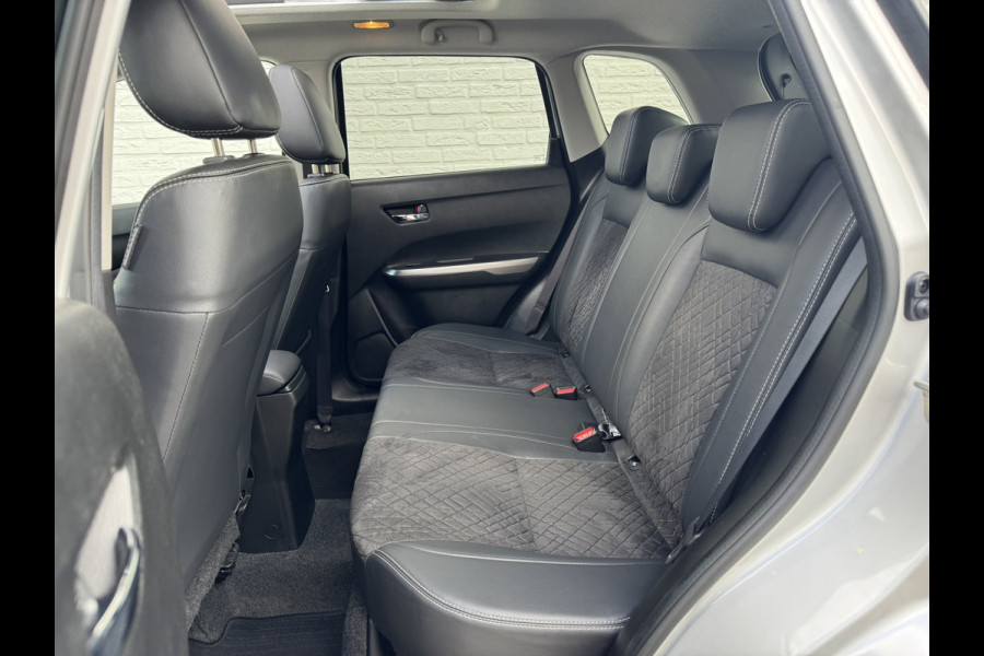 Suzuki Vitara 1.4 Boosterjet Style Smart Hybrid Trekhaak Panorama dak Camera+pdc Dealer onderhouden