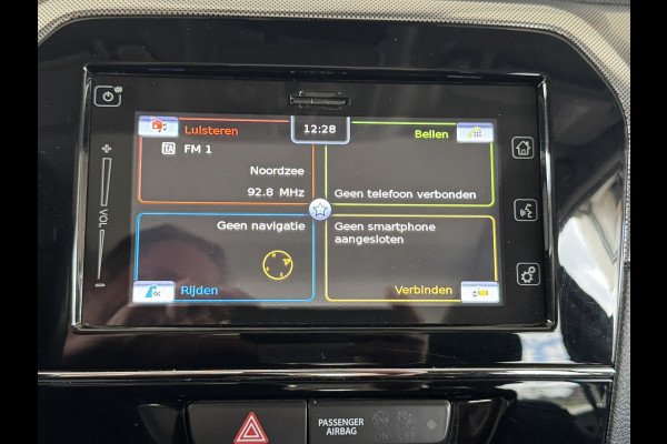 Suzuki Vitara 1.4 Boosterjet Style Smart Hybrid Trekhaak Panorama dak Camera+pdc Dealer onderhouden