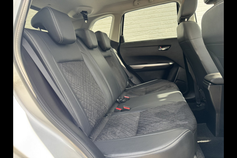 Suzuki Vitara 1.4 Boosterjet Style Smart Hybrid Trekhaak Panorama dak Camera+pdc Dealer onderhouden