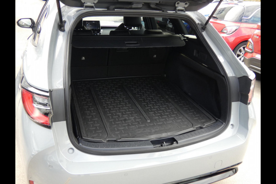 Toyota Corolla Touring Sports 1.8 Hybrid GR-Sport | STOELVERWARMING | DEALER ONDERHOUDEN | ACHTERUITRIJCAMERA |