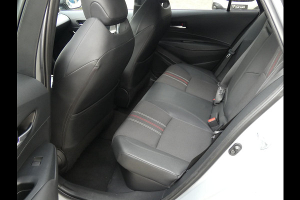 Toyota Corolla Touring Sports 1.8 Hybrid GR-Sport | STOELVERWARMING | DEALER ONDERHOUDEN | ACHTERUITRIJCAMERA |