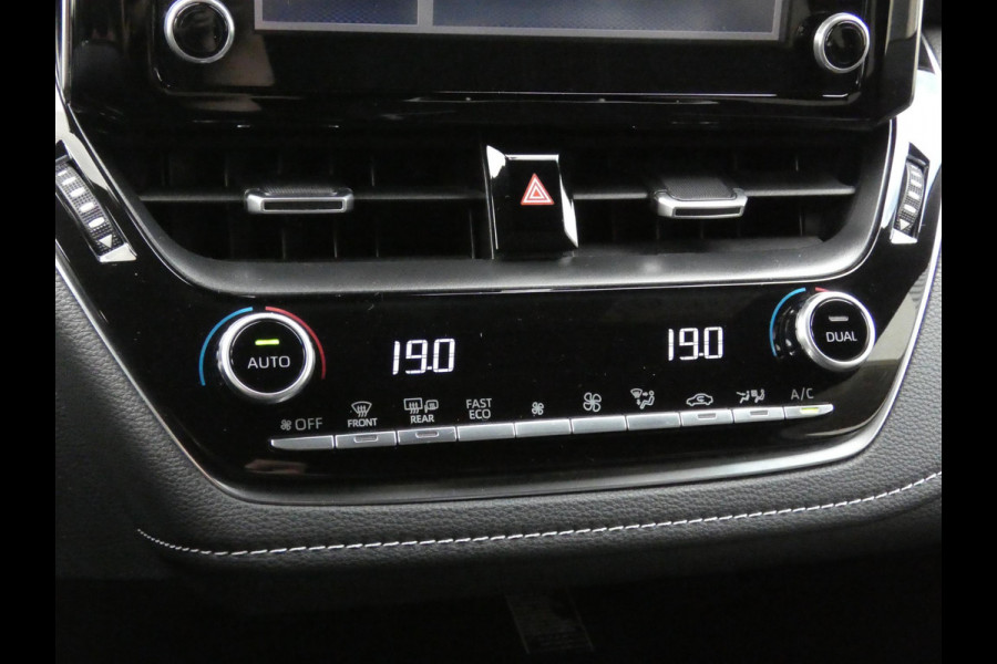 Toyota Corolla Touring Sports 1.8 Hybrid GR-Sport | STOELVERWARMING | DEALER ONDERHOUDEN | ACHTERUITRIJCAMERA |