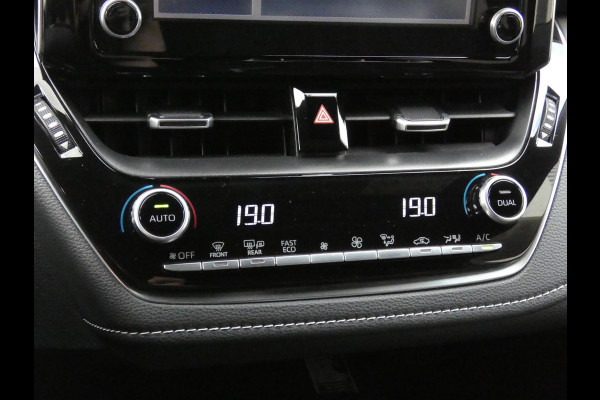Toyota Corolla Touring Sports 1.8 Hybrid GR-Sport | STOELVERWARMING | DEALER ONDERHOUDEN | ACHTERUITRIJCAMERA |