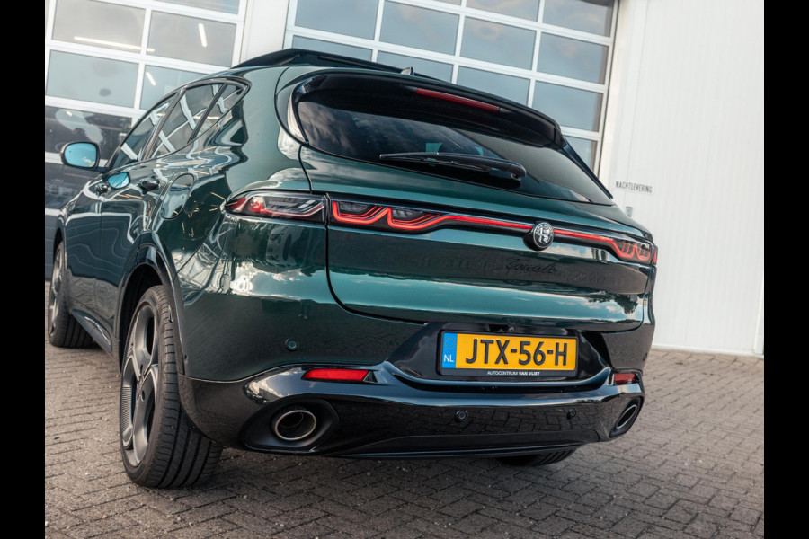 Alfa Romeo Tonale 1.3 Ibrida Plug-In Q4 270pk AWD Veloce | Teck Pack | Schuif/Kanteldak | Harman Kardon | 20"  | Bicolore