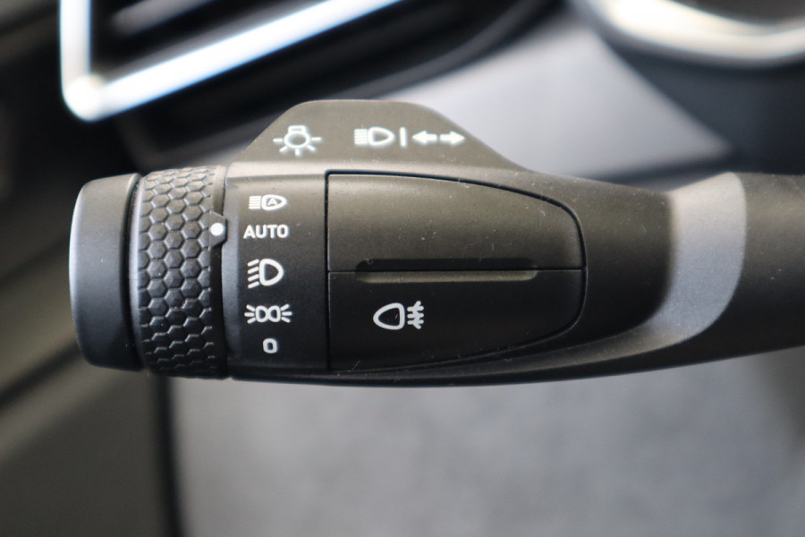 Lynk & Co 01 1.5 | Panoramadak | 360 Camera | Panoramadak | Carplay |