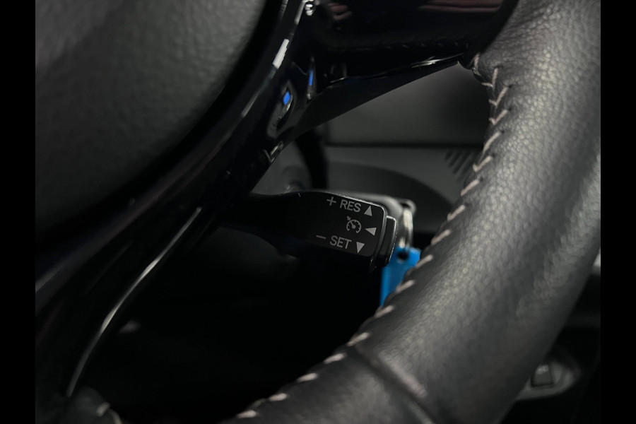 Toyota Yaris 1.5 Hybrid Bi-Tone Plus | Navi| Keyless| Cruise