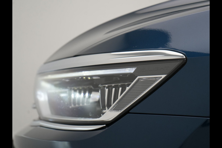 Volkswagen Passat 1.4 TSI PHEV GTE Business 218pk Dealer O.H. | Trekhaak Af Fabriek | Panodak | Head Up | Adaptive Cruise | 360 Camera | Dynaudio | Lederen Sportstoelen Memory & Massage | IQ Light | Stoelen & Stuur Verwarmd | Blis | Keyless | Apple Carplay | Plug In Hybrid |
