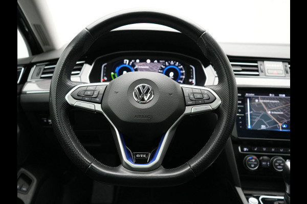 Volkswagen Passat 1.4 TSI PHEV GTE Business 218pk Dealer O.H. | Trekhaak Af Fabriek | Panodak | Head Up | Adaptive Cruise | 360 Camera | Dynaudio | Lederen Sportstoelen Memory & Massage | IQ Light | Stoelen & Stuur Verwarmd | Blis | Keyless | Apple Carplay | Plug In Hybrid |