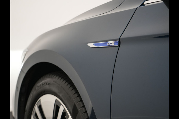 Volkswagen Passat 1.4 TSI PHEV GTE Business 218pk Dealer O.H. | Trekhaak Af Fabriek | Panodak | Head Up | Adaptive Cruise | 360 Camera | Dynaudio | Lederen Sportstoelen Memory & Massage | IQ Light | Stoelen & Stuur Verwarmd | Blis | Keyless | Apple Carplay | Plug In Hybrid |