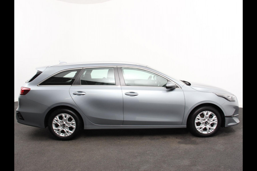 Kia Ceed Sportswagon 1.0 T-GDi 120pk DynamicLine Navigatie Apple Carplay/Android Auto Camera Parkeersensoren achter Adaptive Cruise Control Ledverlichting Climate Control