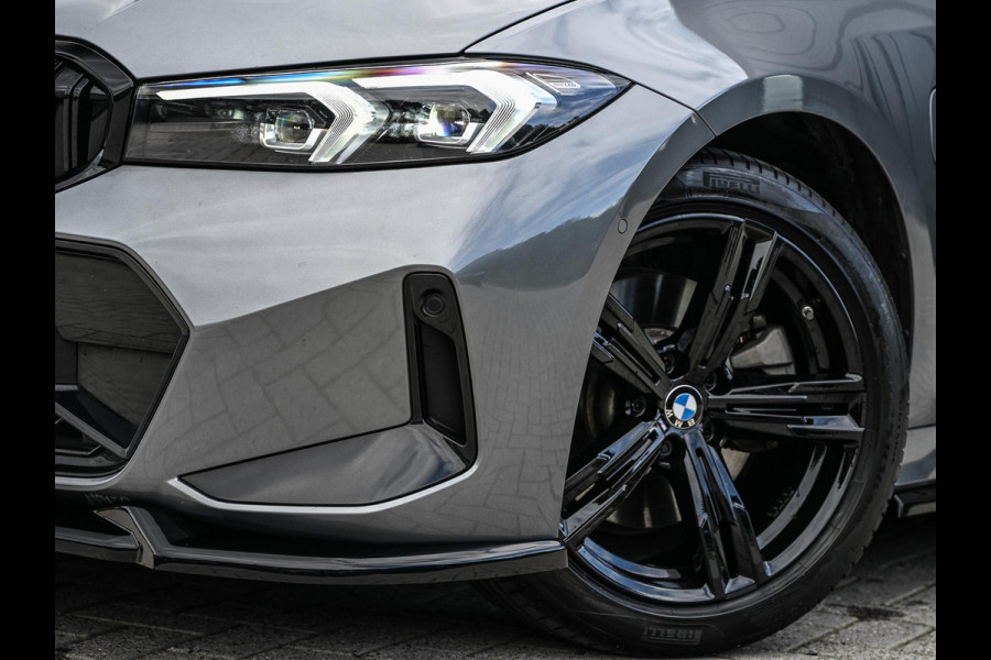 BMW 3-serie 330e | M-Sport | NL auto | Facelift | Stoelverwarming | Camera | Ambiance Interieur | Shadowline | Led Koplampen |