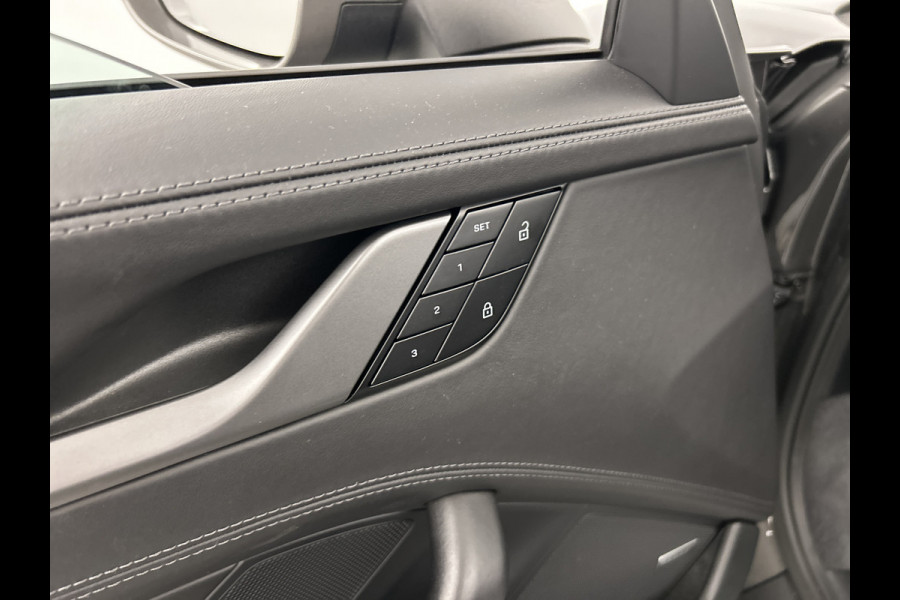 Porsche 911 992 Cabrio 3.0 Carrera Sport chrono/PDLS/Luchtvering/Sport uitlaat/carplay