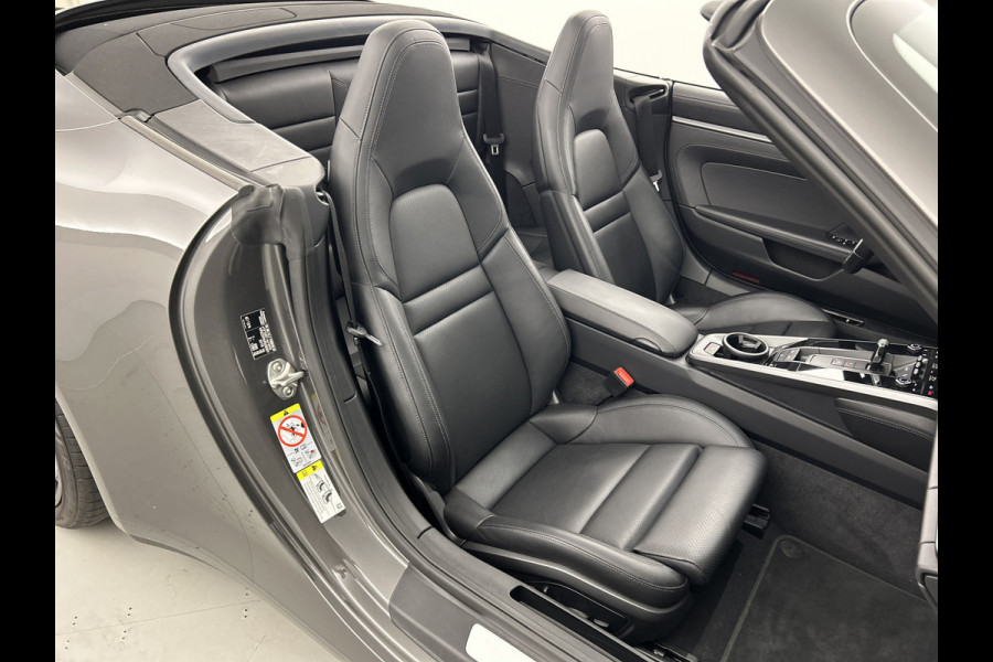 Porsche 911 992 Cabrio 3.0 Carrera Sport chrono/PDLS/Luchtvering/Sport uitlaat/carplay