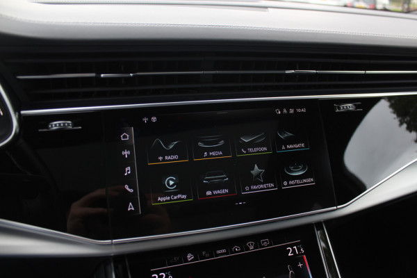 Audi Q7 60 TFSI e quattro Competition / SoH 91,5% / Trekhaak / Panoramadak / 360Camera / Head-up / Softclose / Luchtvering / 22'' / Keyless / Matrix LED / Carbon intr. / Stoelventilatie+Verwarming / Stuurverwarming / Bose / Dodeh