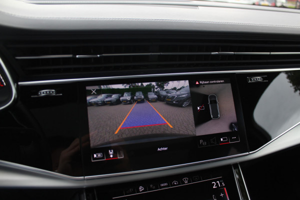 Audi Q7 60 TFSI e quattro Competition / SoH 91,5% / Trekhaak / Panoramadak / 360Camera / Head-up / Softclose / Luchtvering / 22'' / Keyless / Matrix LED / Carbon intr. / Stoelventilatie+Verwarming / Stuurverwarming / Bose / Dodeh